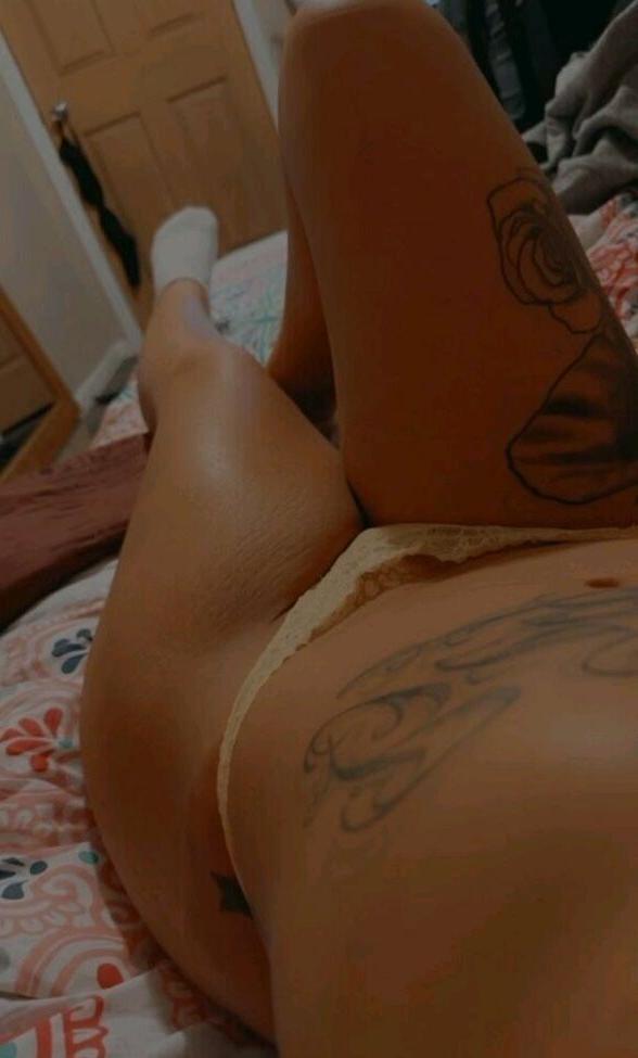25P Inkedkell nackt