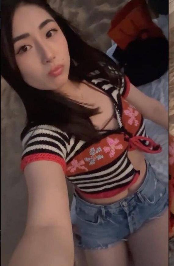 25P XChocobars nude