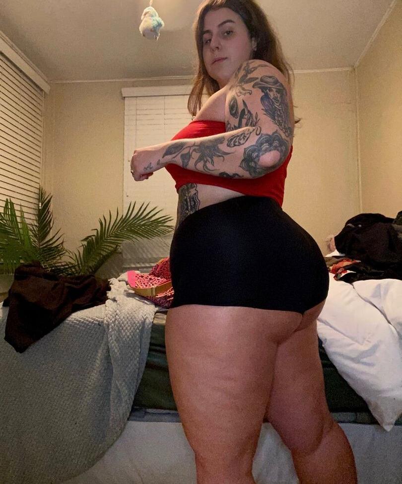 5P Yungpaleface nude