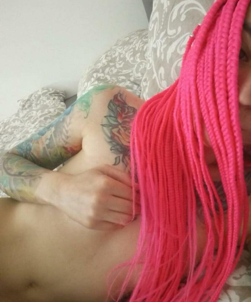 13P Pink_Hurricane nude