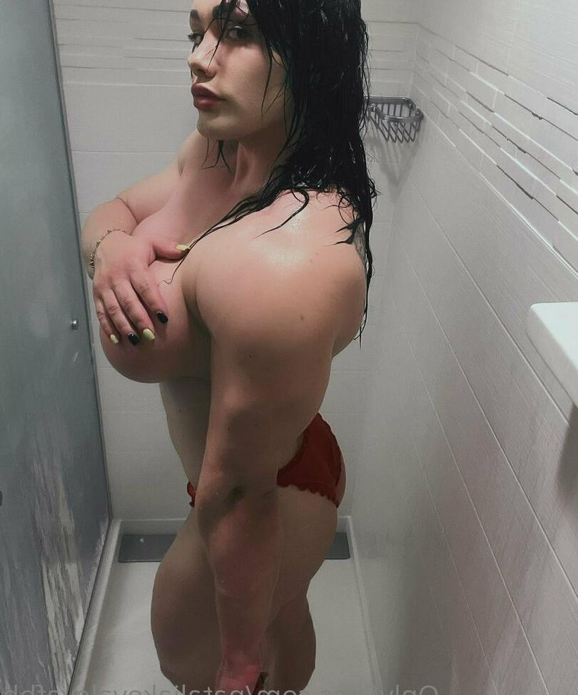 8P Natalia Kovaleva nude
