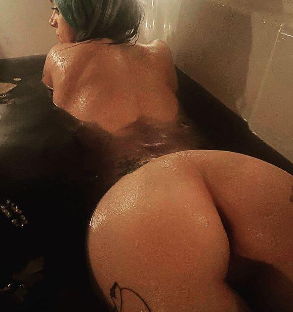 13P Torah Reign nude