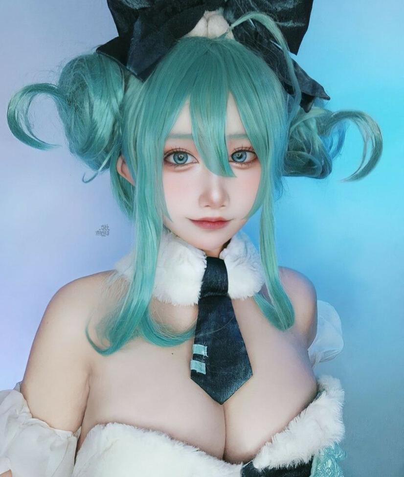 8P Jjc_ellyn nude