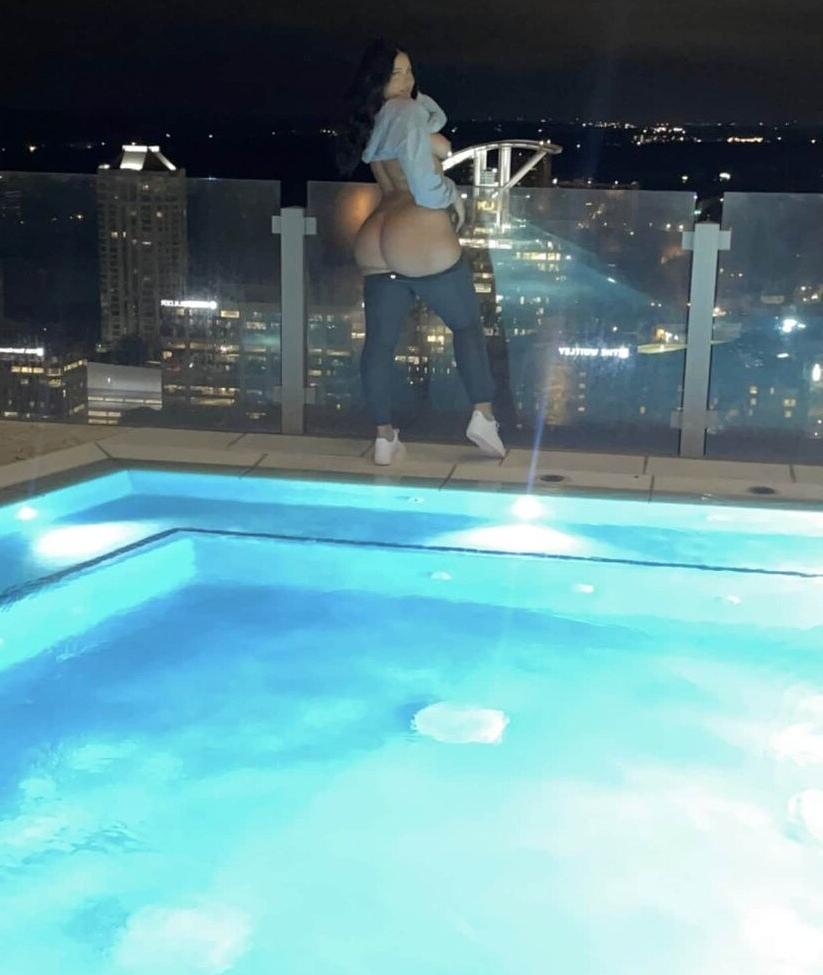 25P Chelzmarie_ nude