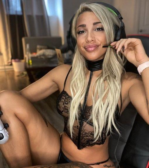 13P NastyMeli nude
