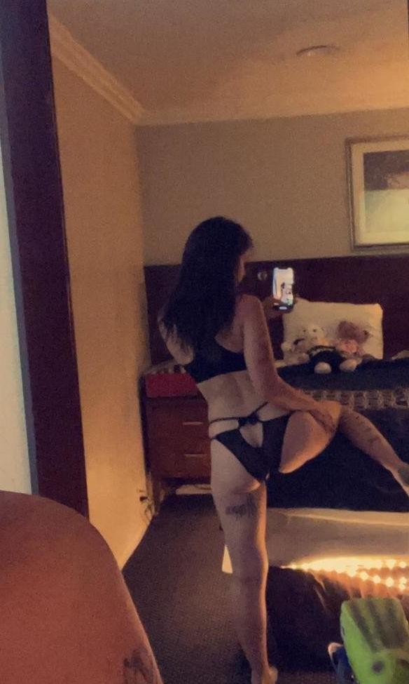 14P Mackenzielohan nude