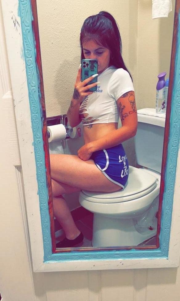 14P Mackenzielohan nude