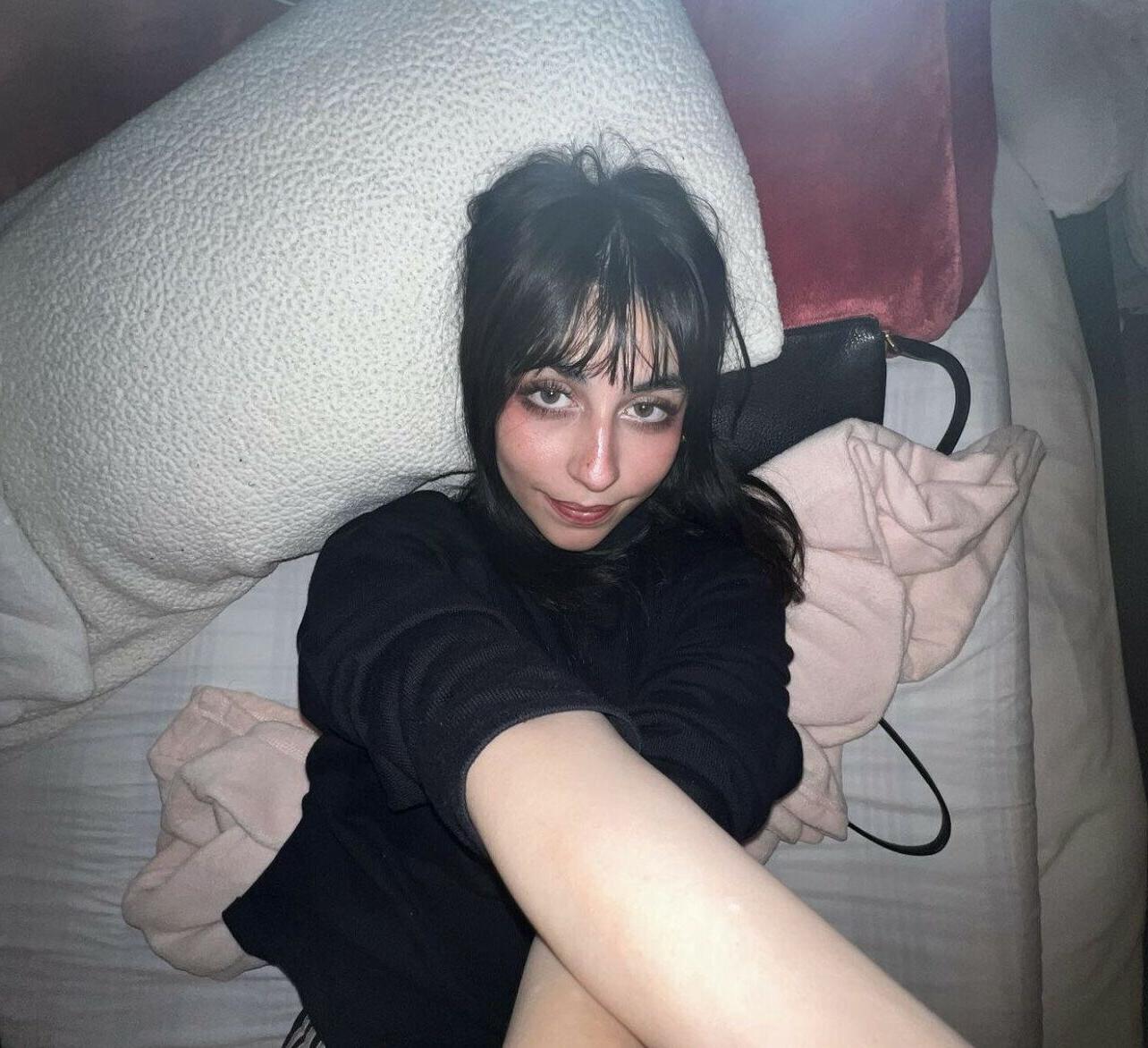 18P Muhlizza nude
