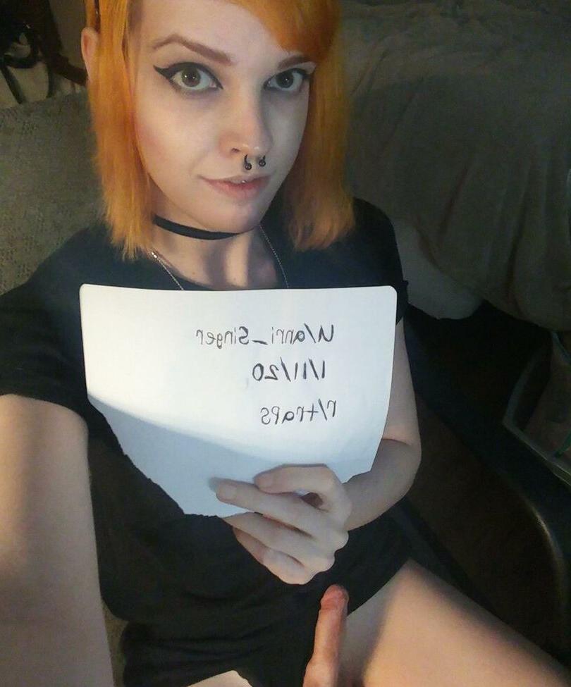 25P Anri Singer nude