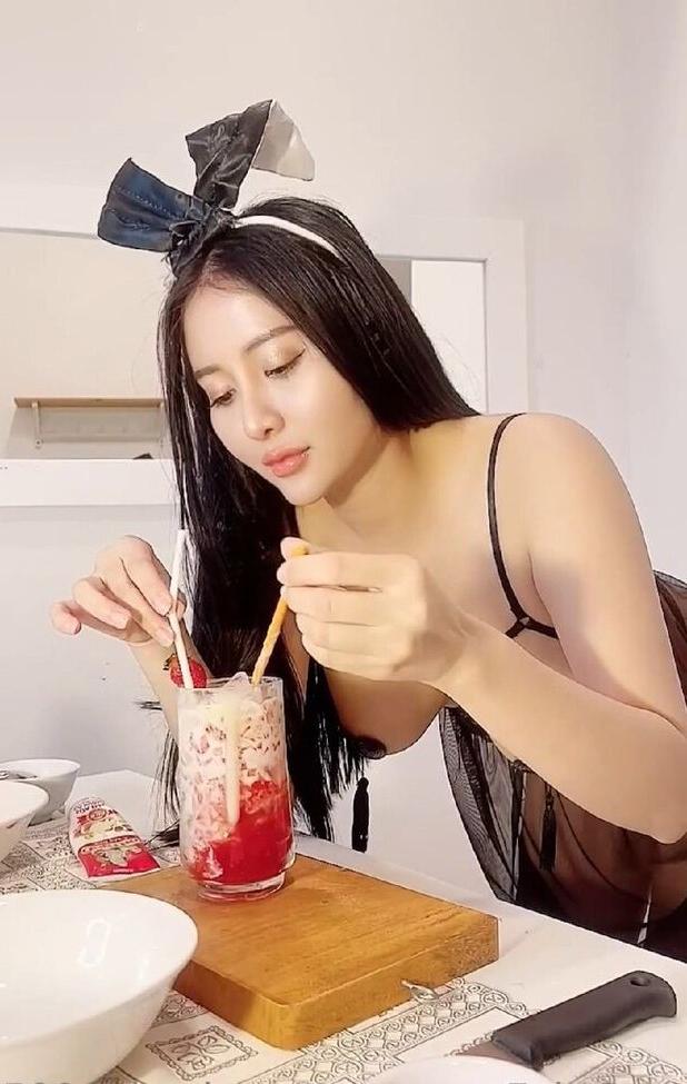 25P Pongkyubi1995 nude