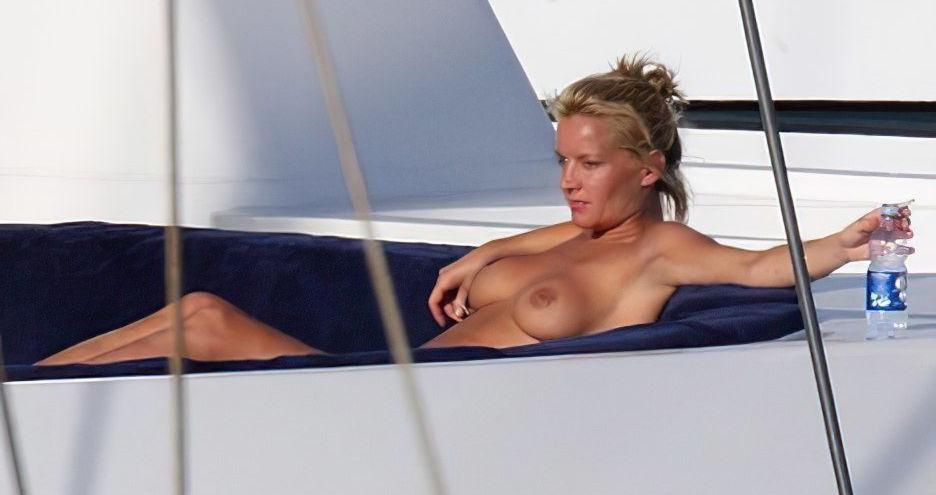 4P Davina Taylor nude