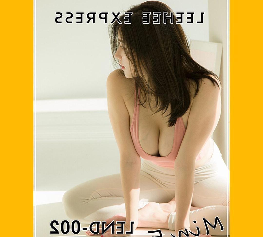 24P Min.E nude