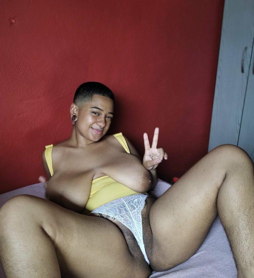 25P HathorGoddex nude