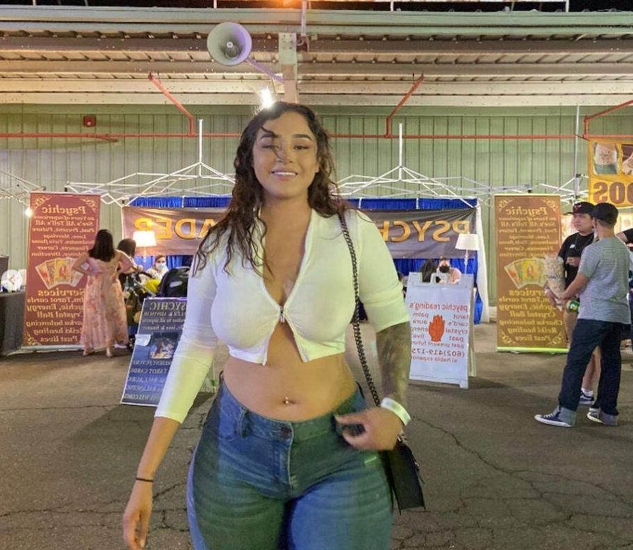 9P Thickkk nude