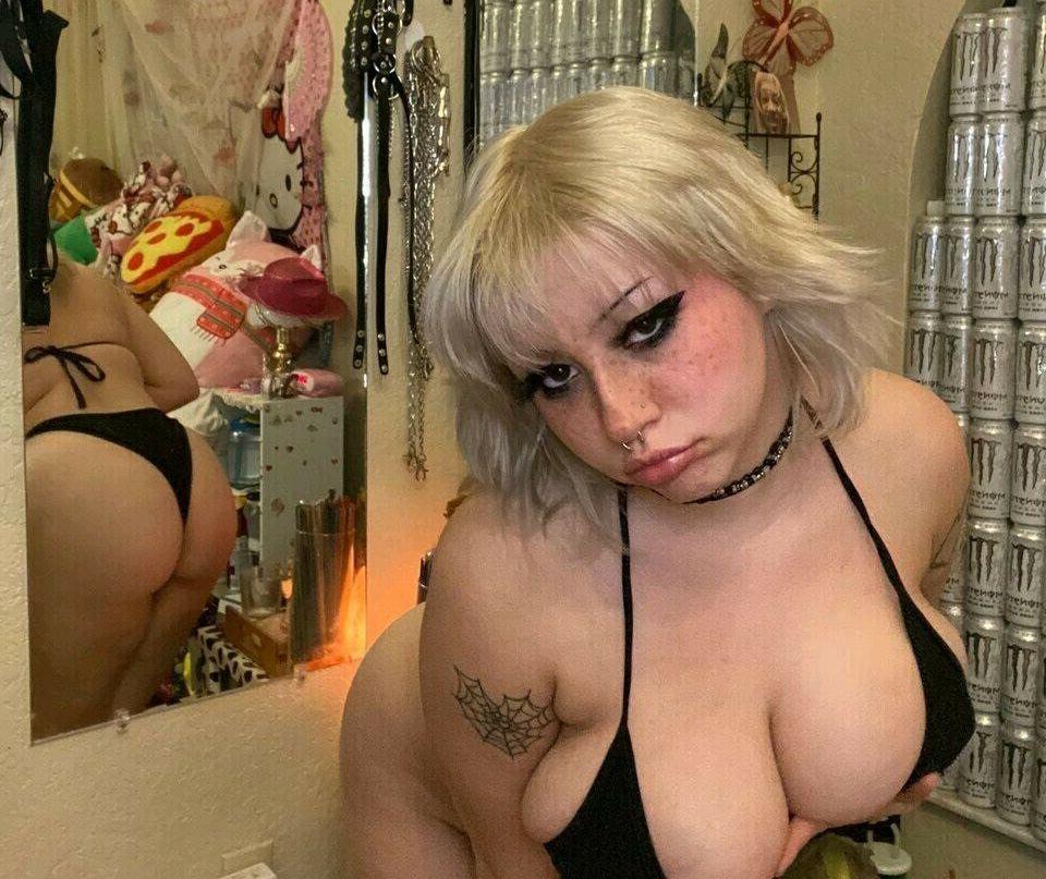 25P V0l4til3 nude