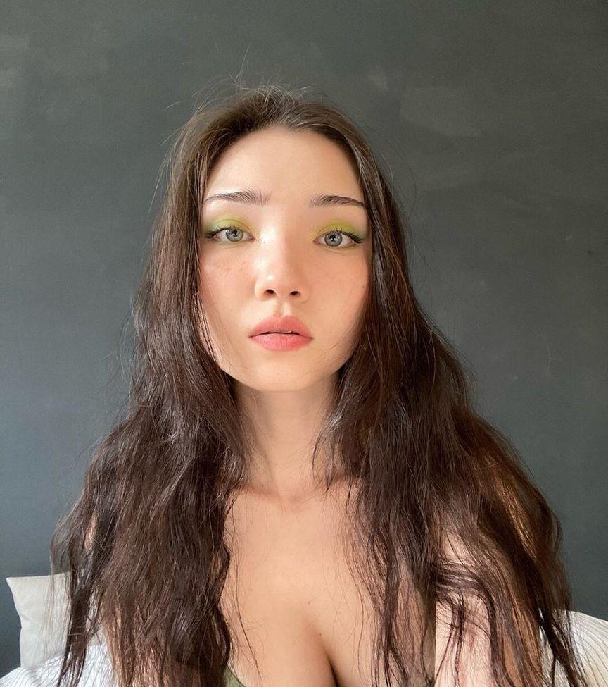 25P Aya Shalkar nude