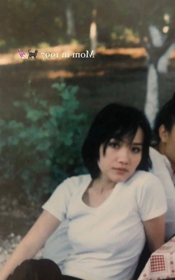 25P Aya Shalkar nude