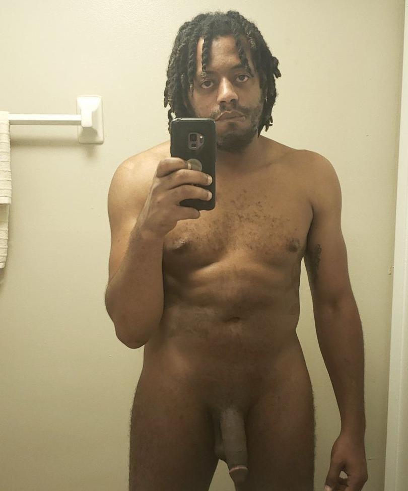 25P Moestrokes nude