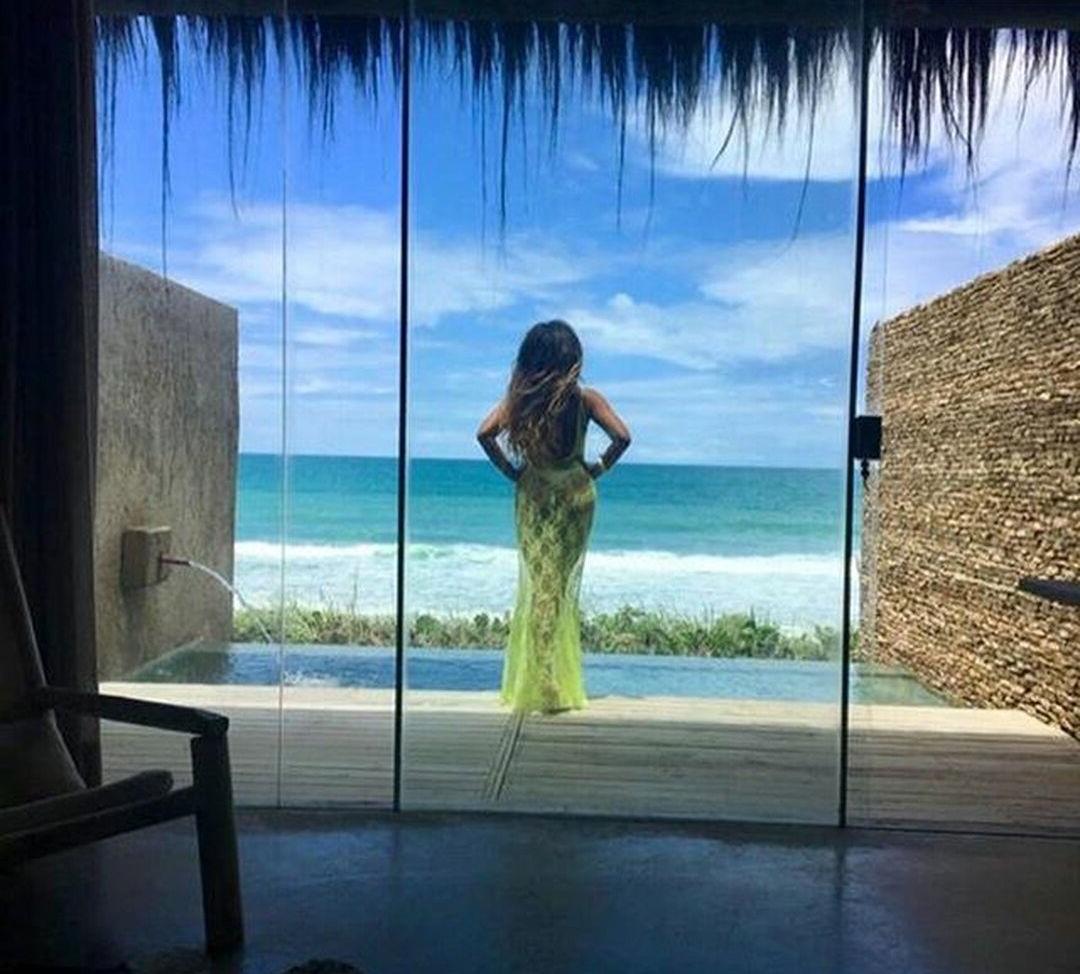 25P Valéria Valenssa nude
