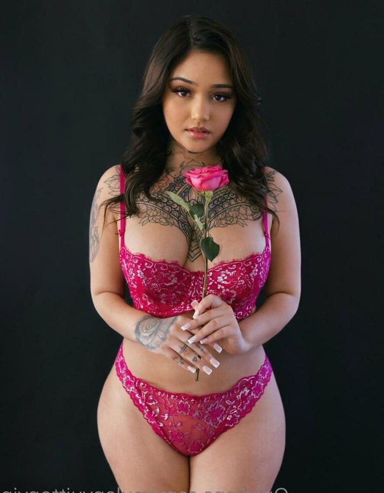14P Mulan Vuitton nude