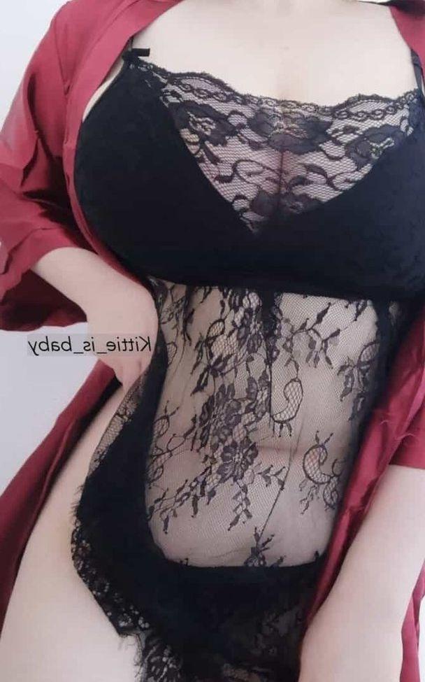 25P Kittie_is_baby nude