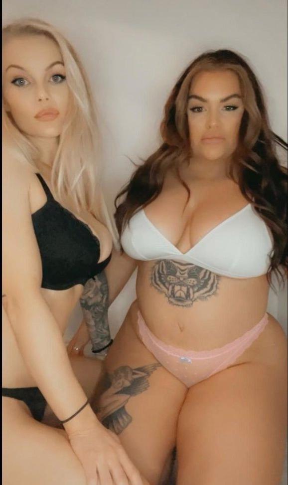 12P Vickie Stanley nude