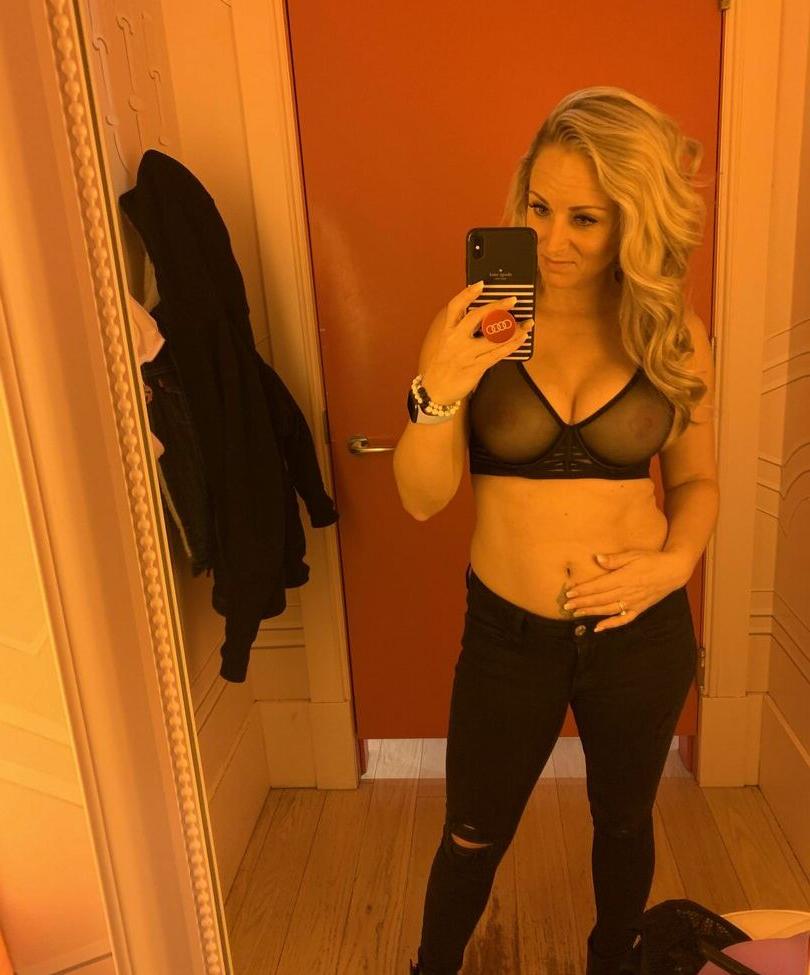 22P Linzc nude