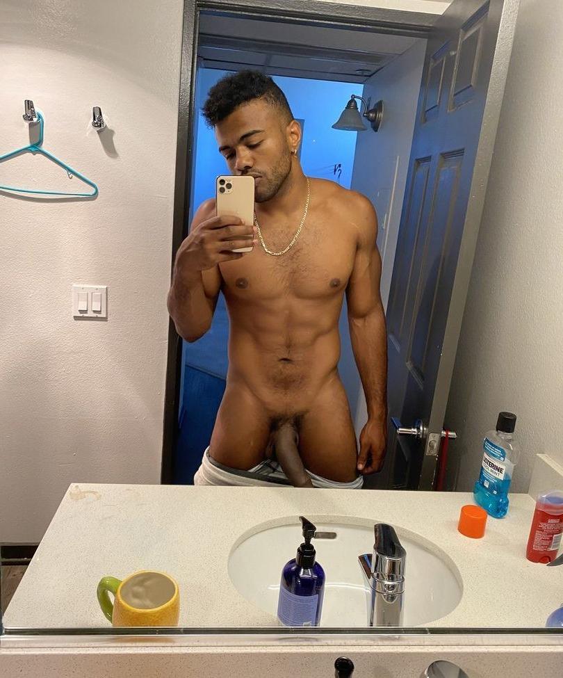 25P Yourboyfcisco nude