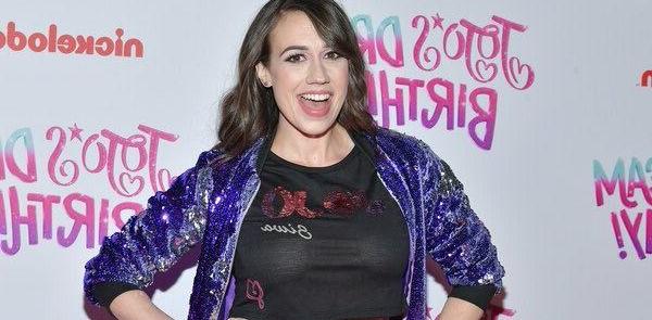 25P Colleen Ballinger nude