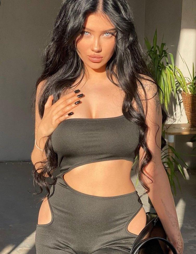 23P Sofimoonlight nude