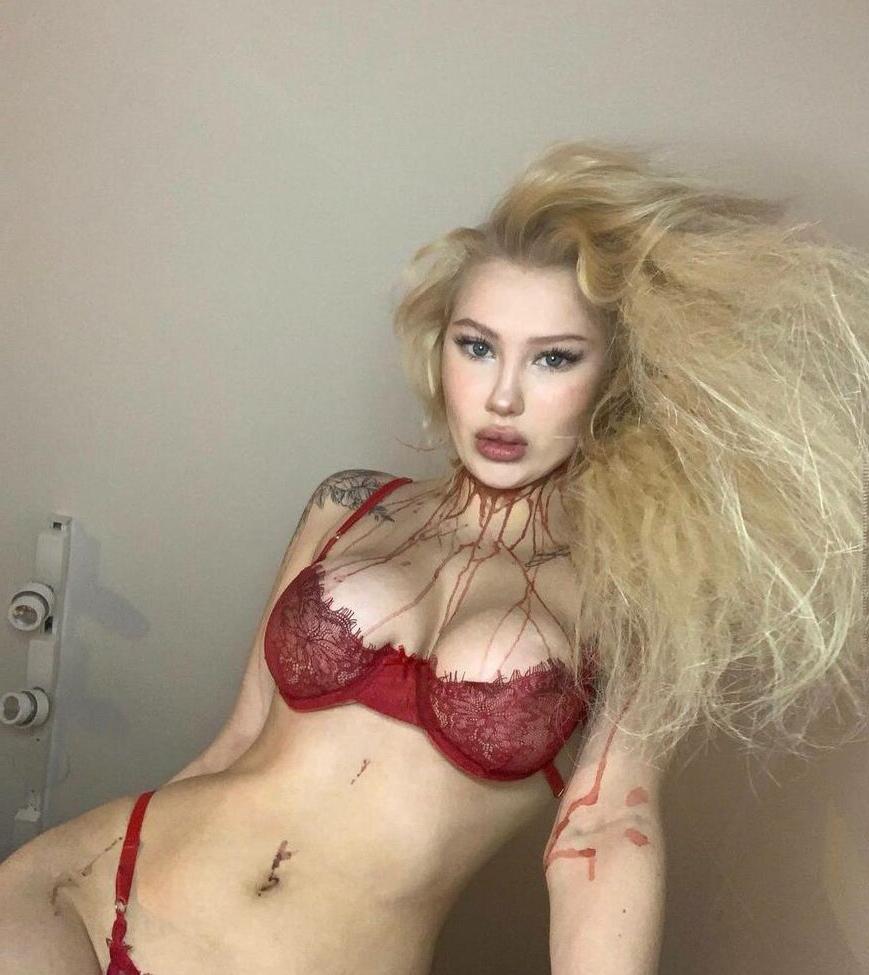 23P Sofimoonlight nude