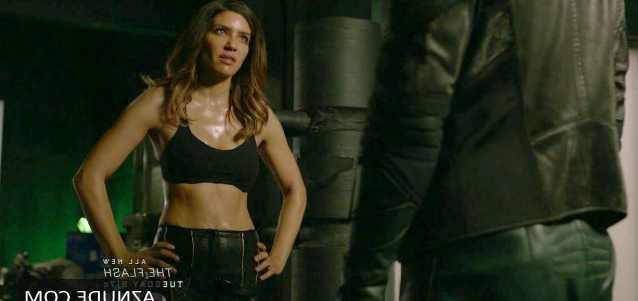 25P Juliana Harkavy nude
