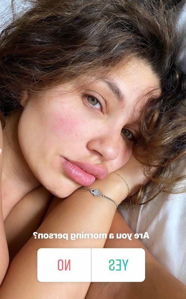 25P Juliana Harkavy nude