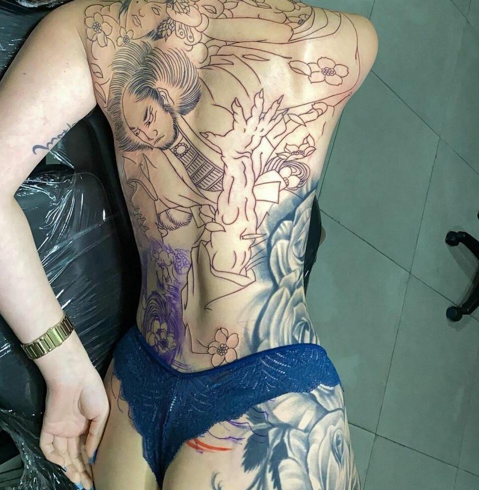5P Amanda Yamashita nude