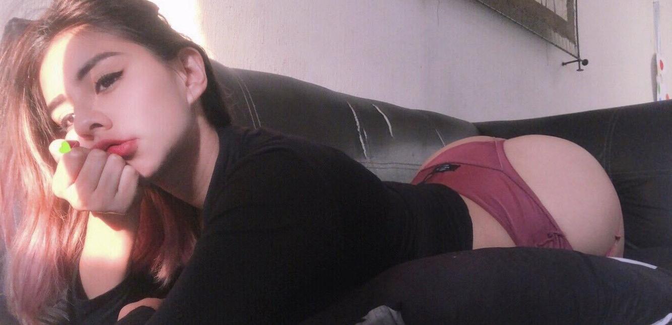24P Karina Carbajal nude