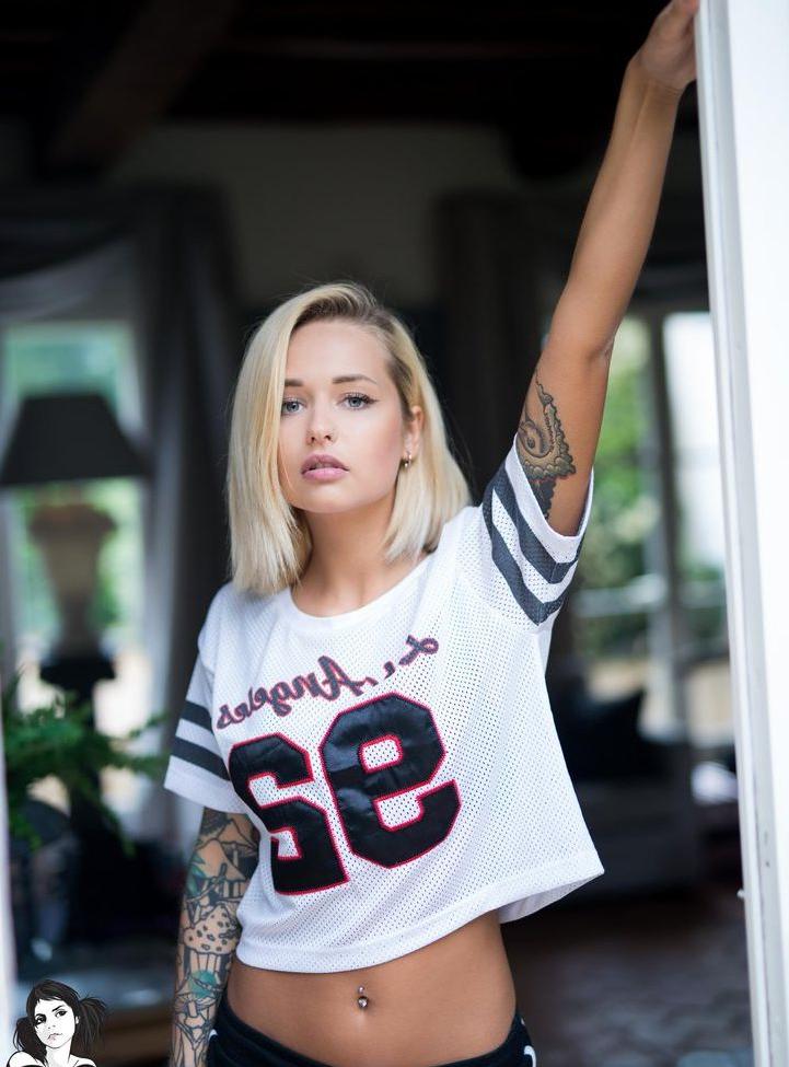 25P Valeriya SG nude