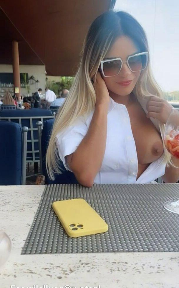 25P Paula Lima nude