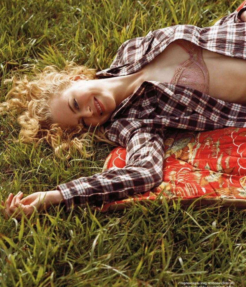 25P Nicole Kidman nude