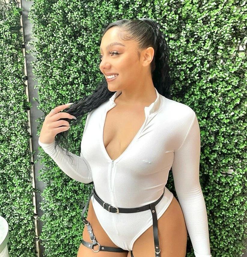 25P Tiarah Townsend nude