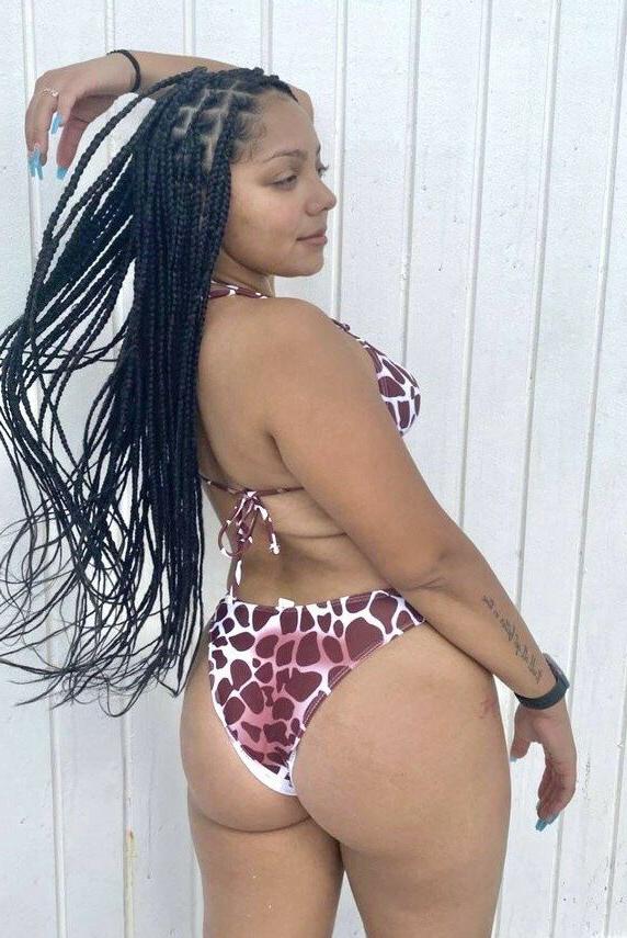 25P Tiarah Townsend nude