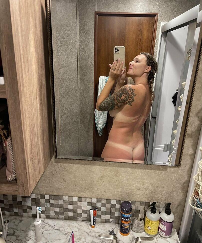 25P Brandy Lee Brown nude