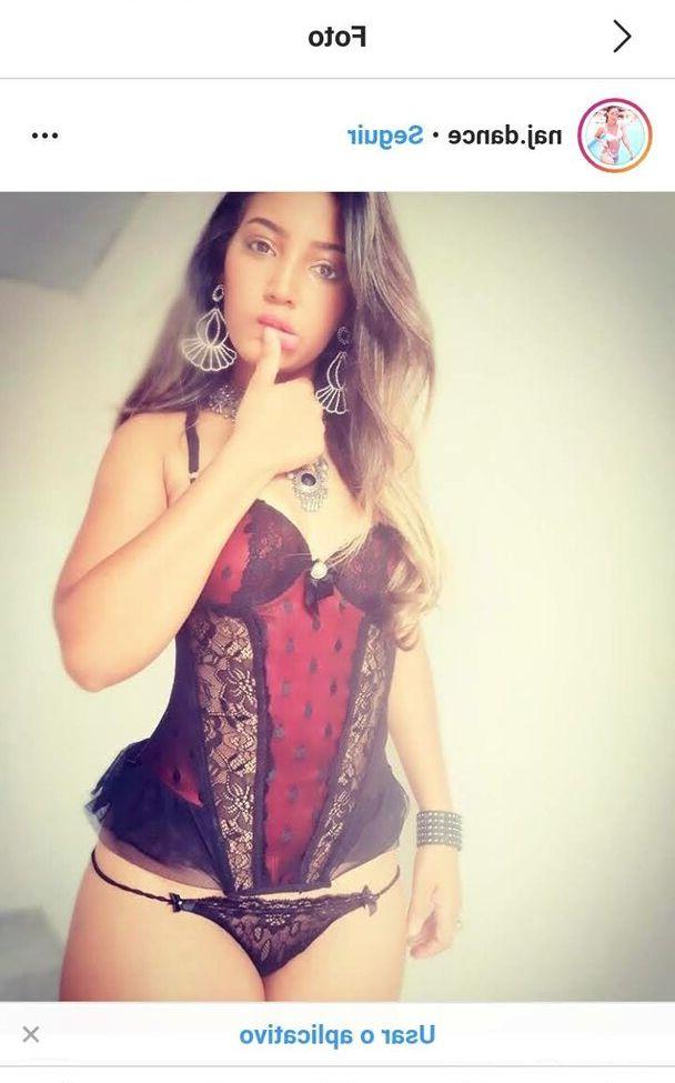 10P Naj Ferreira nude