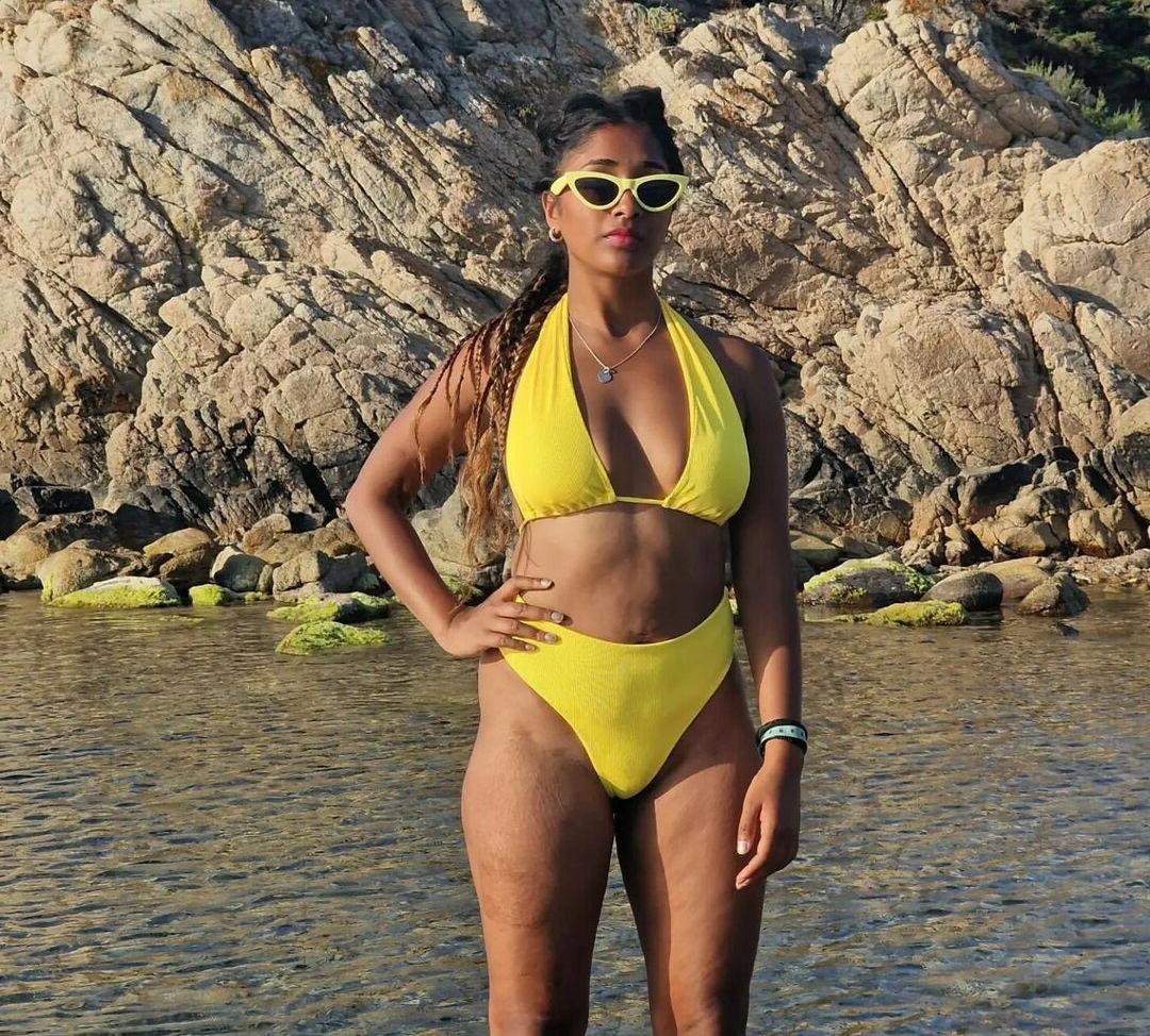 25P Dinusha nude
