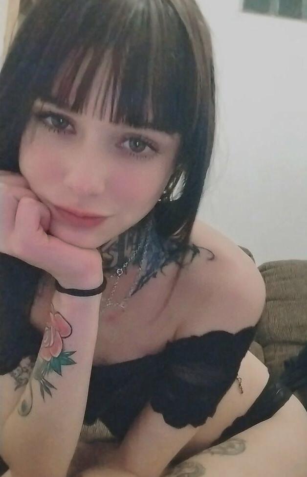 5P Emmyan_purr nude