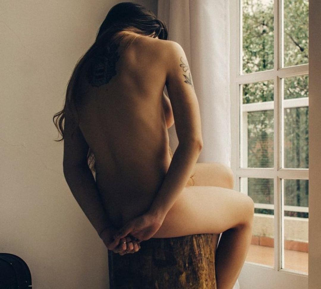 25P Mayara Rios nude