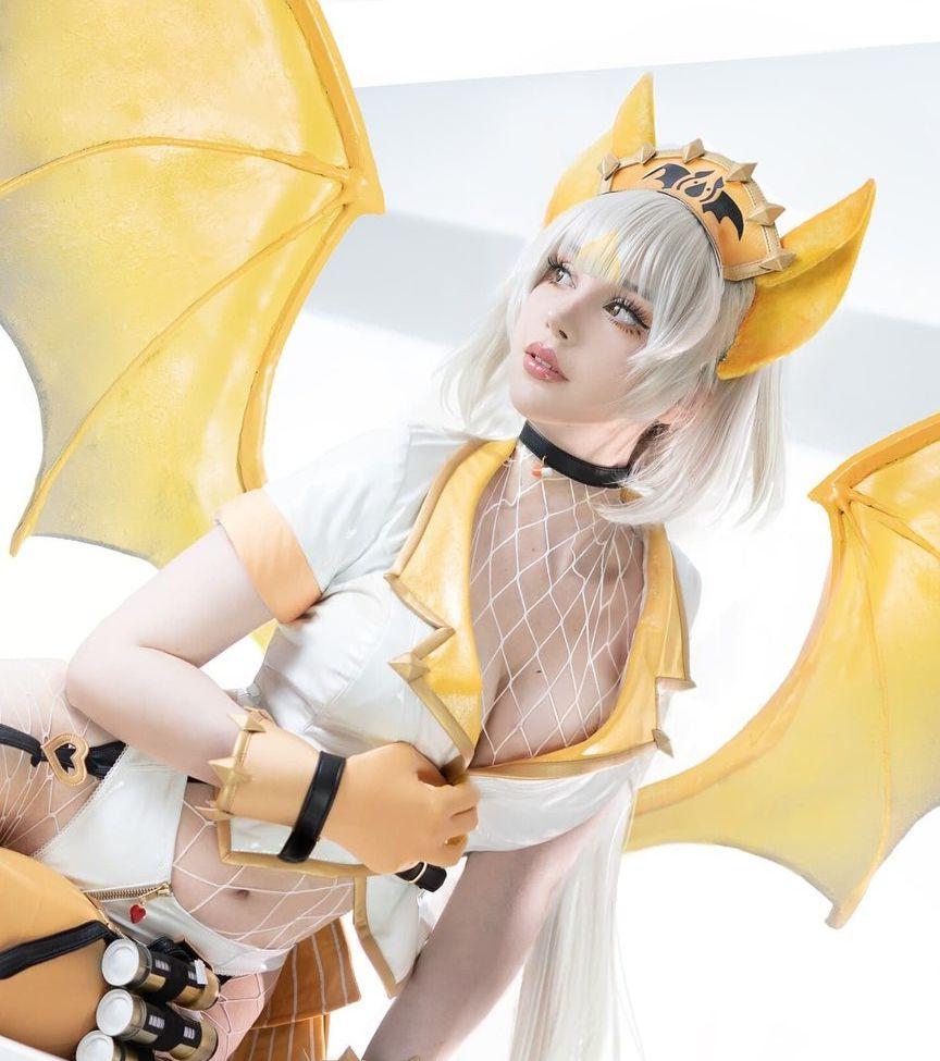 25P Saya The Fox nude
