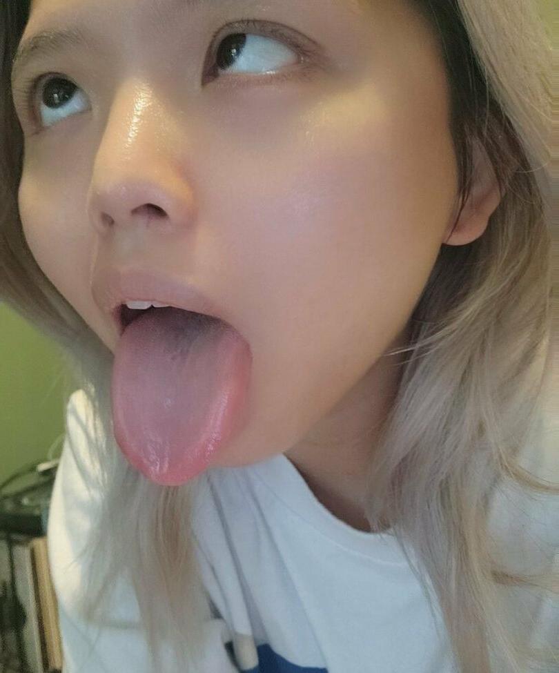 13P Ivorynight1001 nude