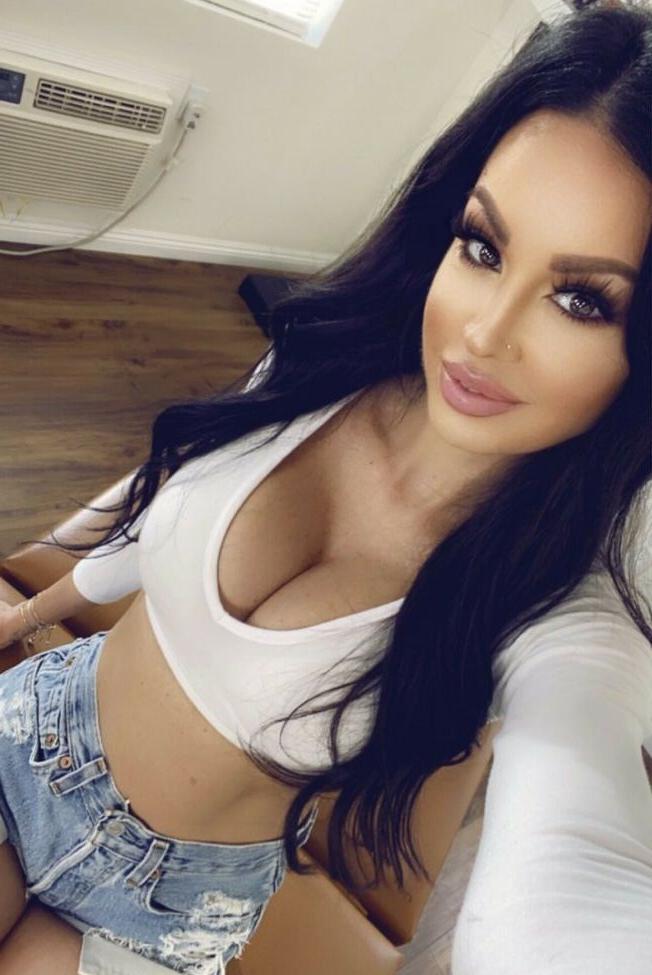 25P Jamie Michelle nude