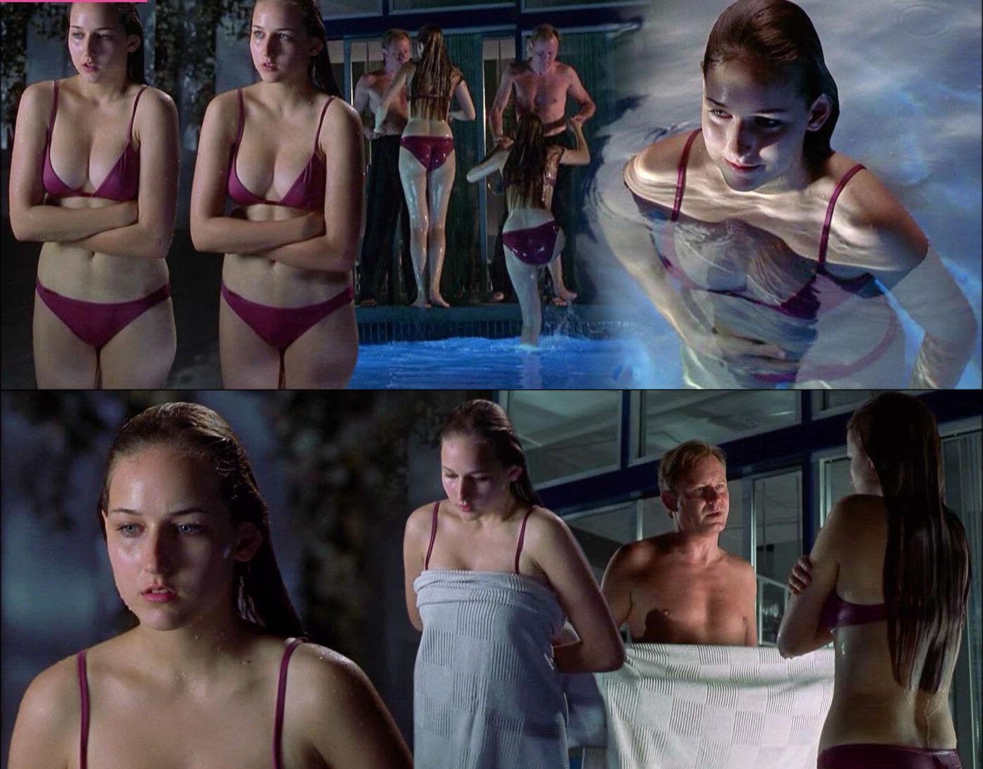 25P Leelee Sobieski nude