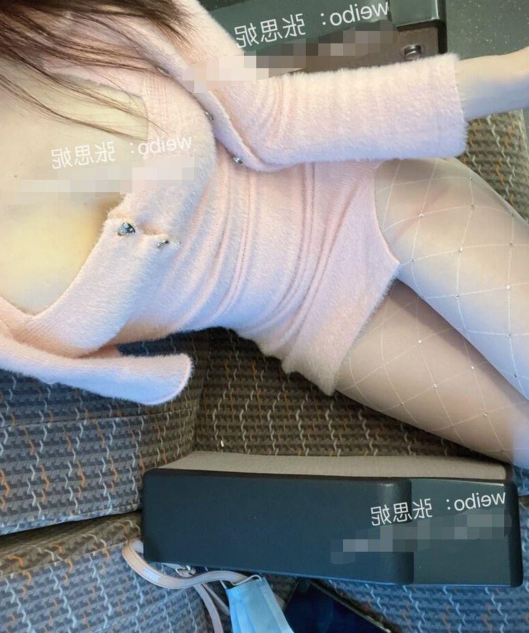 18P Zhang Sini nude